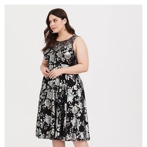 Torrid Retro Chic Floral Illusion Midi Skater Dress Size 22